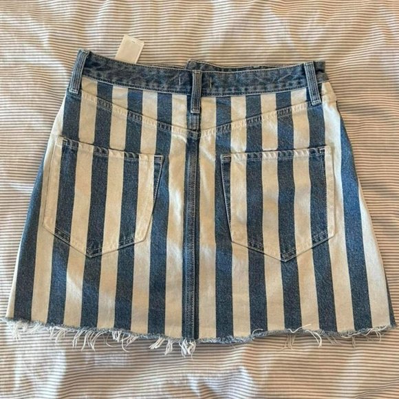 Striped denim skirt - Picture 2 of 3